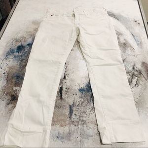 Hudson
Woman’s crop white jeans with gold
